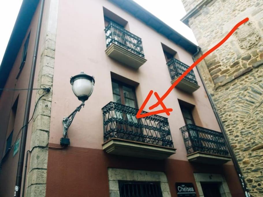 La Casita De Reloj Ponferrada Exterior foto